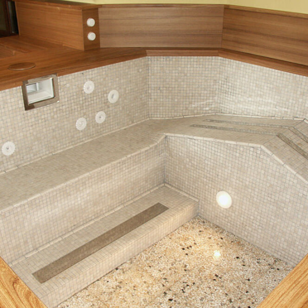 posa bagno turco wellness