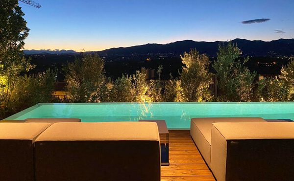piscina-sul-tetto-hotel-clever-piscine